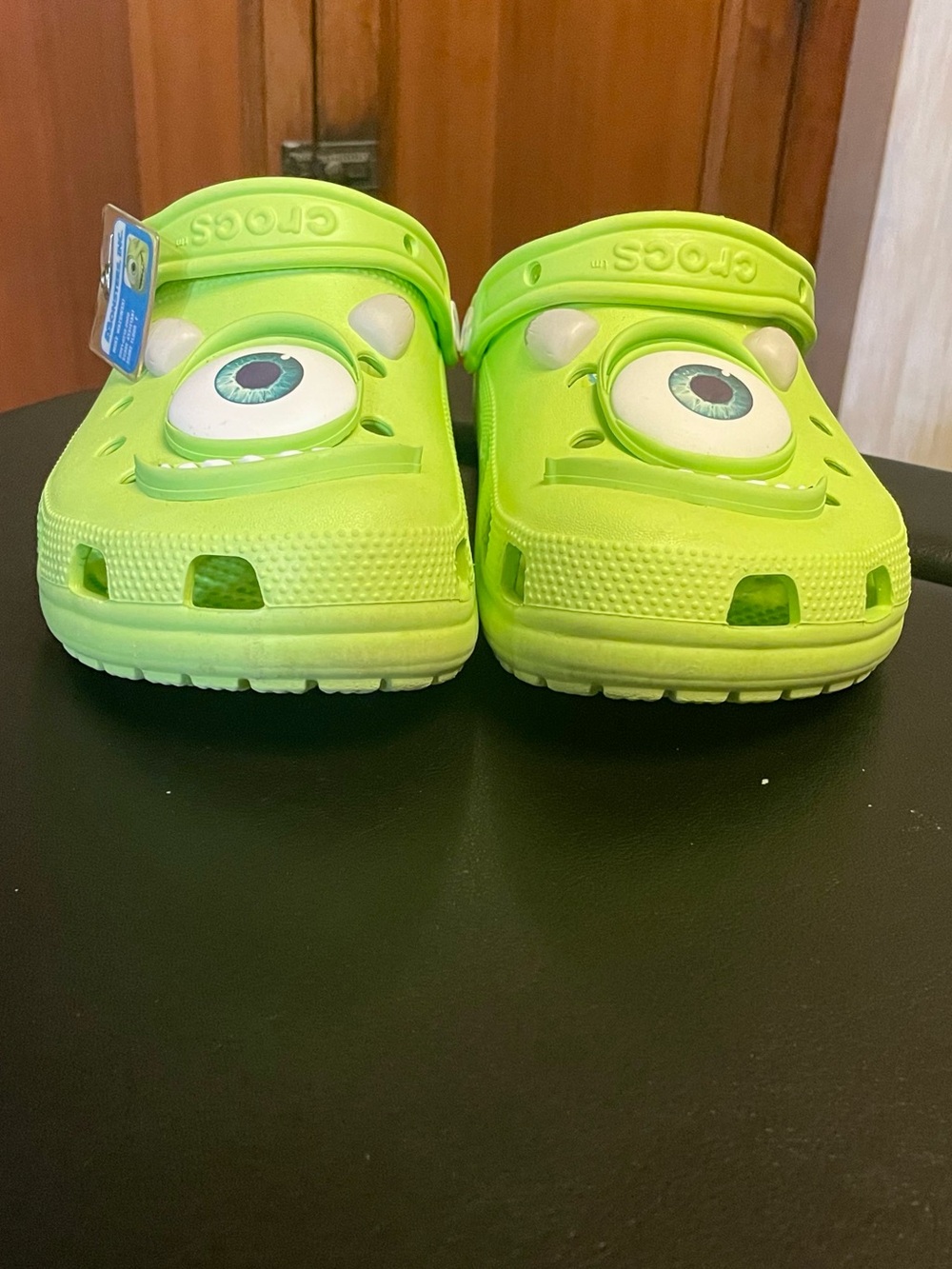 Crocs x Disney Pixar Monsters Inc Mike Wazowski Lime Green Classic Clogs - Picture 5 of 9